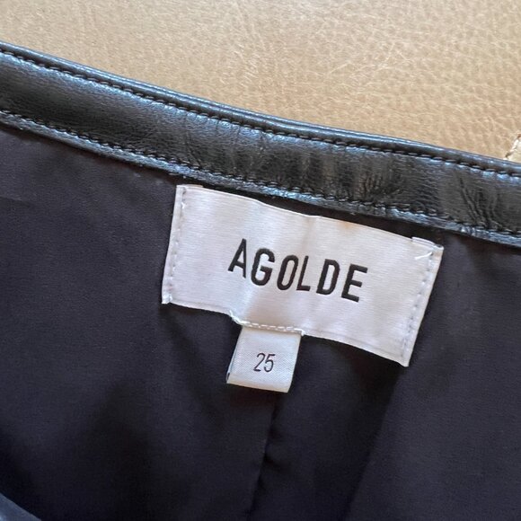 Agolde | Agda recycled leather-blend mini skirt in black - Picture 3 of 5